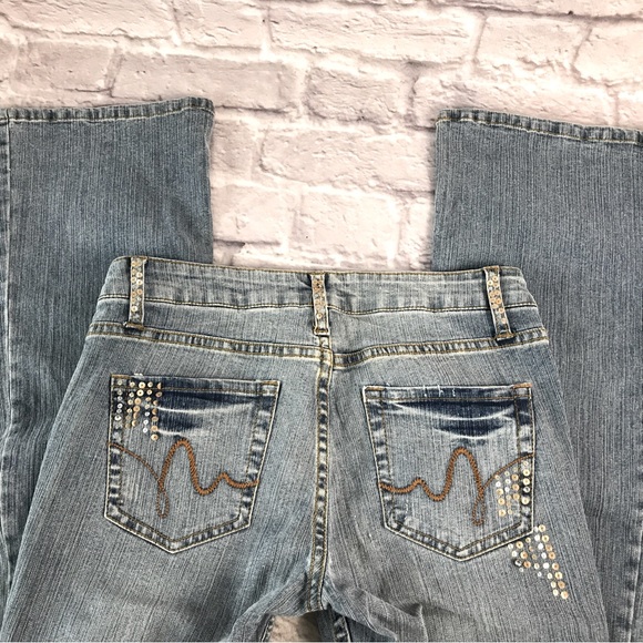 Vintage Flares Jeans NWOT Premium Denim Embellished Sequins Cache - Picture 3 of 9
